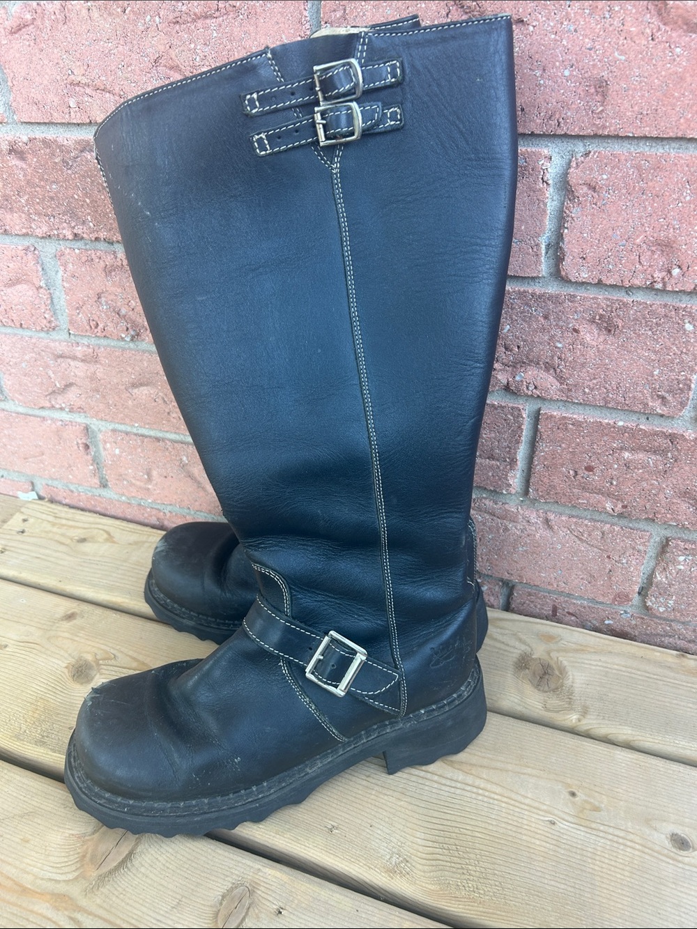 Black women’s Bond girl fluevog boots